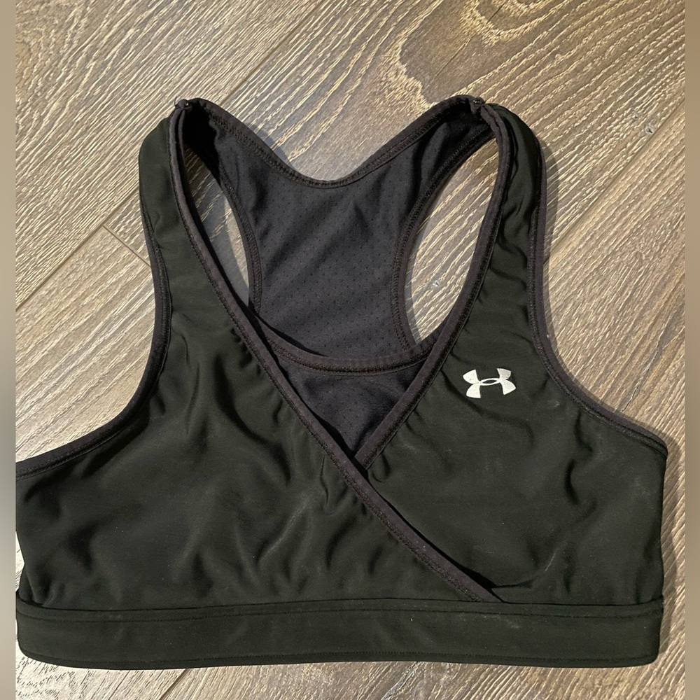 Excellent condition Under Armour Sports Bra